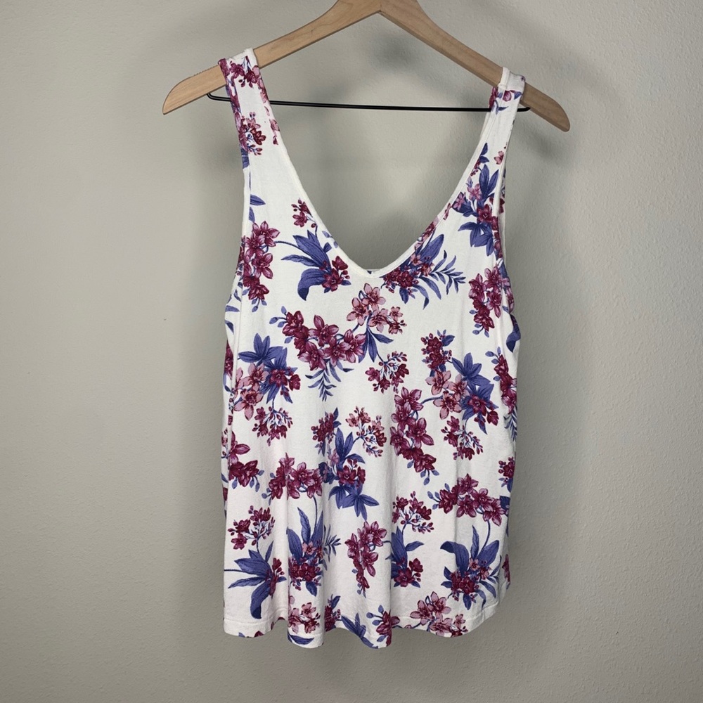 American Eagle White Floral Tank Top